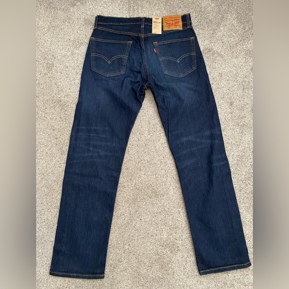 Levi’s 505 Regular Straight Fit Jean - Picture 2 of 9